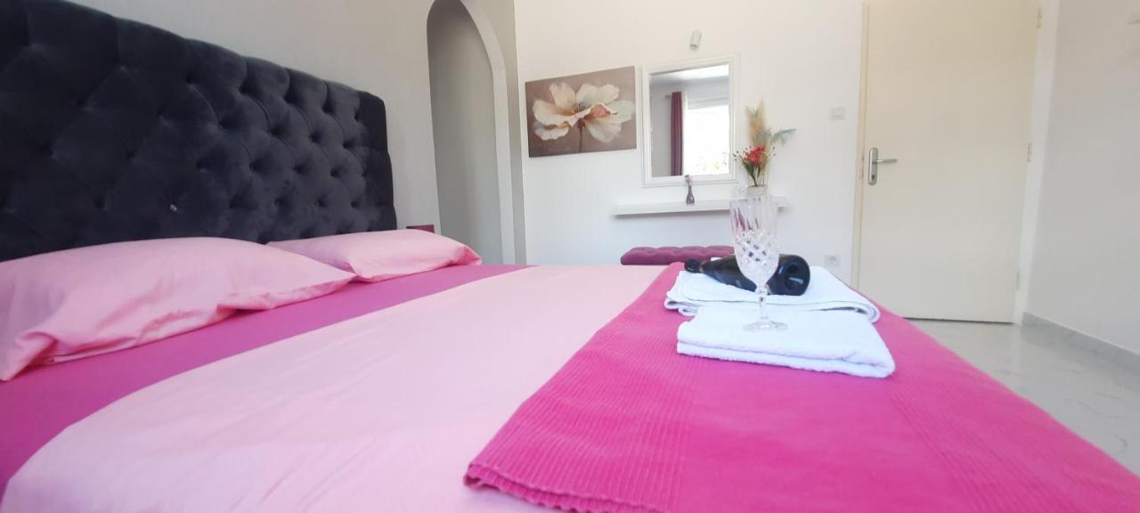 Studio Apartments Jupo Ulcinj Exterior photo