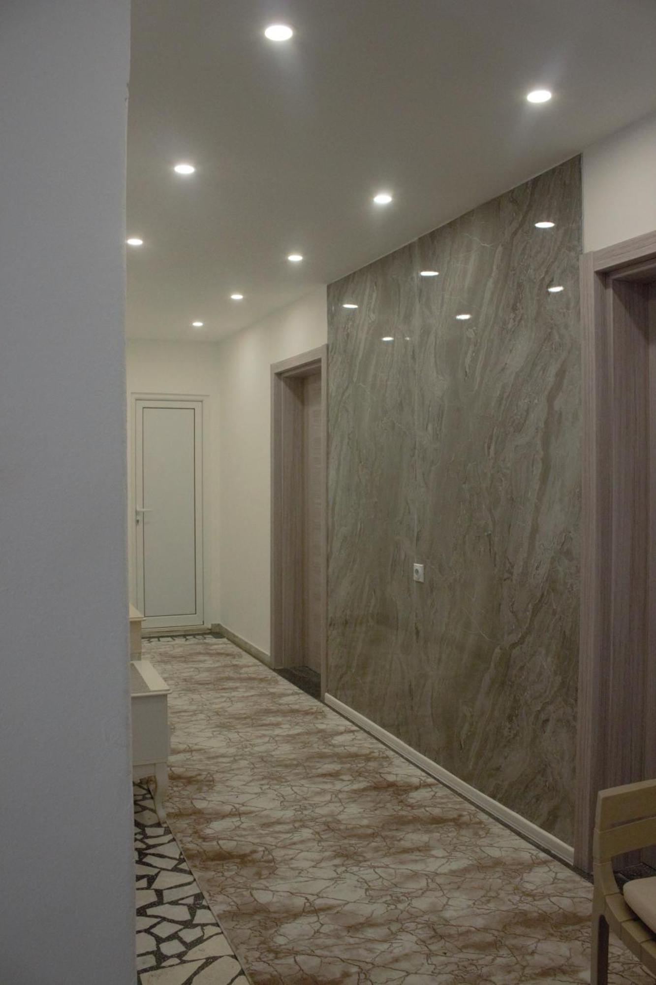 Studio Apartments Jupo Ulcinj Exterior photo