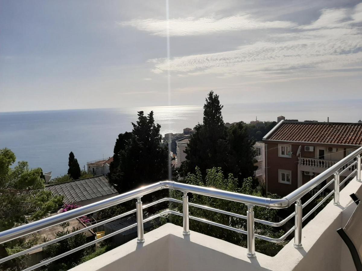 Studio Apartments Jupo Ulcinj Exterior photo